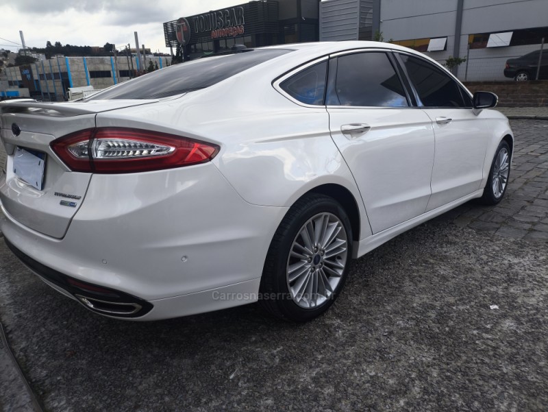 FUSION 2.0 TITANIUM GTDI ECOBOOST AWD AUTOMÁTICO - 2013 - FARROUPILHA