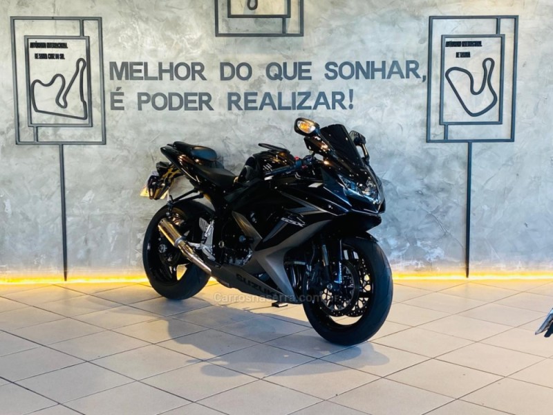 GSXR 750