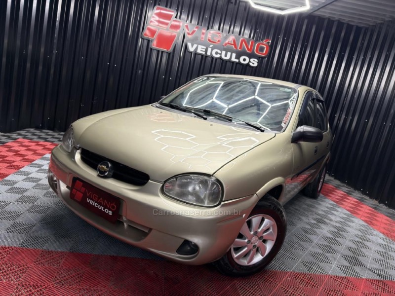 CLASSIC 1.6 MPFI LIFE 8V GASOLINA 4P MANUAL - 2007 - CAXIAS DO SUL