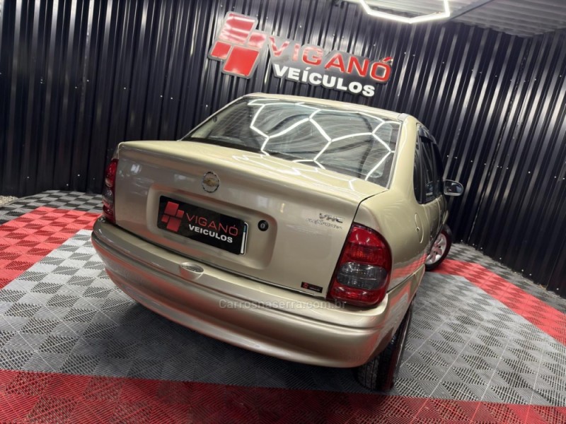 CLASSIC 1.6 MPFI LIFE 8V GASOLINA 4P MANUAL - 2007 - CAXIAS DO SUL