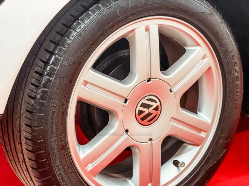 GOL 1.6 MI POWER 8V FLEX 4P MANUAL G.III - 2005 - NOVA PRATA