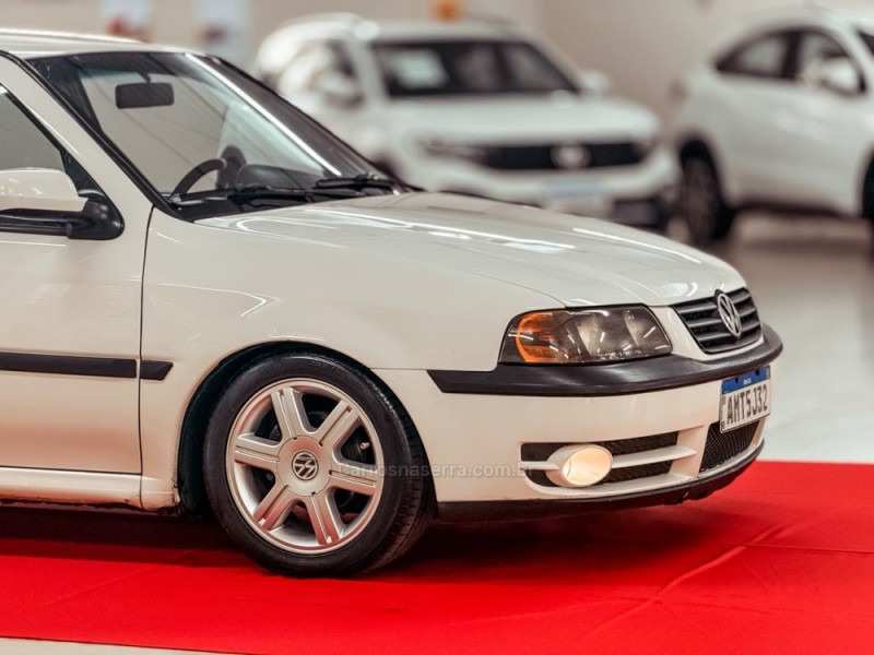 GOL 1.6 MI POWER 8V FLEX 4P MANUAL G.III - 2005 - NOVA PRATA