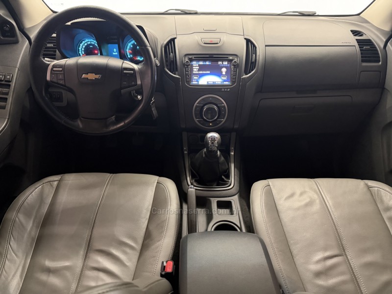 S10 2.4 LTZ 4X2 CD 8V FLEX 4P MANUAL - 2014 - CAXIAS DO SUL