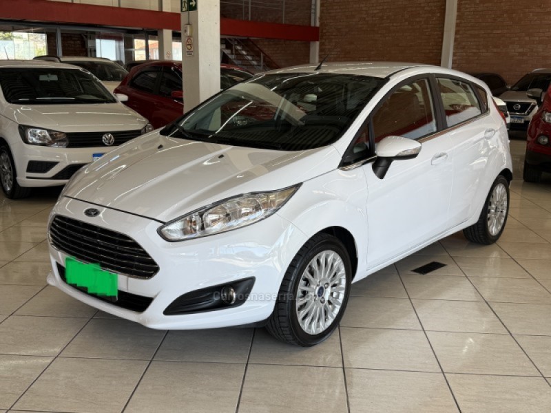 FIESTA 1.6 TITANIUM HATCH 16V FLEX 4P AUTOMÁTICO - 2016 - BENTO GONçALVES