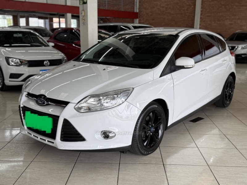 FOCUS 1.6 SE 16V FLEX 4P AUTOMÁTICO - 2014 - BENTO GONçALVES