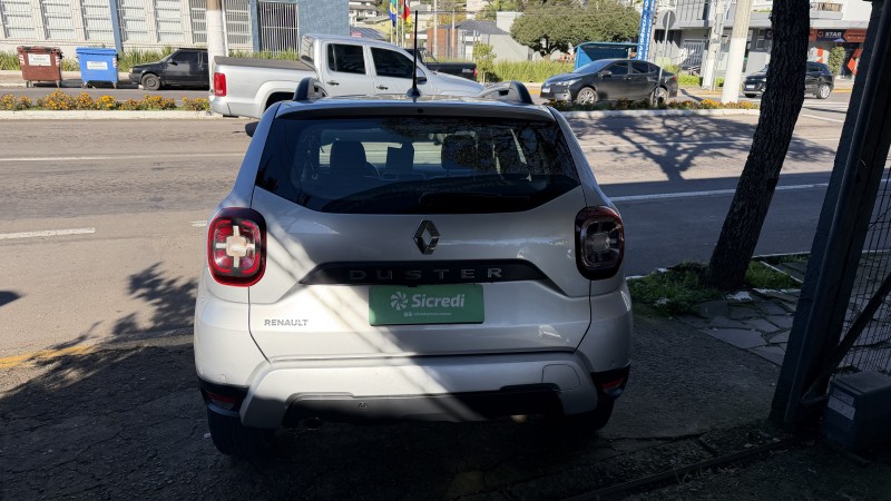 DUSTER 1.6 ICONIC 16V FLEX 4P AUTOMÁTICO - 2021 - GARIBALDI