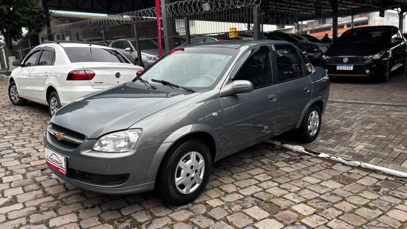 CLASSIC 1.0 MPFI LS 8V FLEX 4P MANUAL