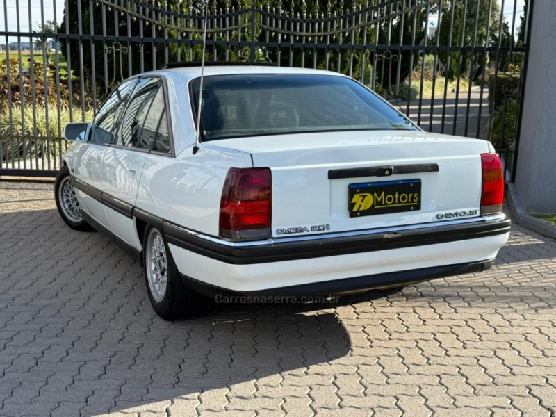 OMEGA 3.0 MPFI CD 12V GASOLINA 4P MANUAL - 1994 - CAXIAS DO SUL