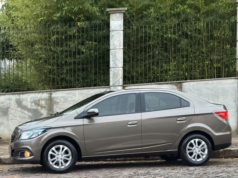 PRISMA 1.4 MPFI LTZ 8V FLEX 4P MANUAL - 2013 - DOIS IRMãOS