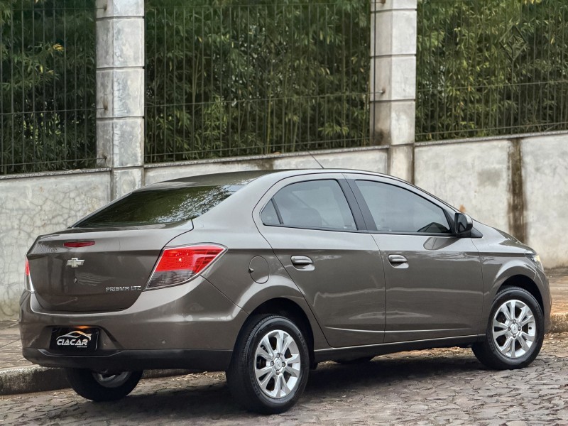 PRISMA 1.4 MPFI LTZ 8V FLEX 4P MANUAL - 2013 - DOIS IRMãOS