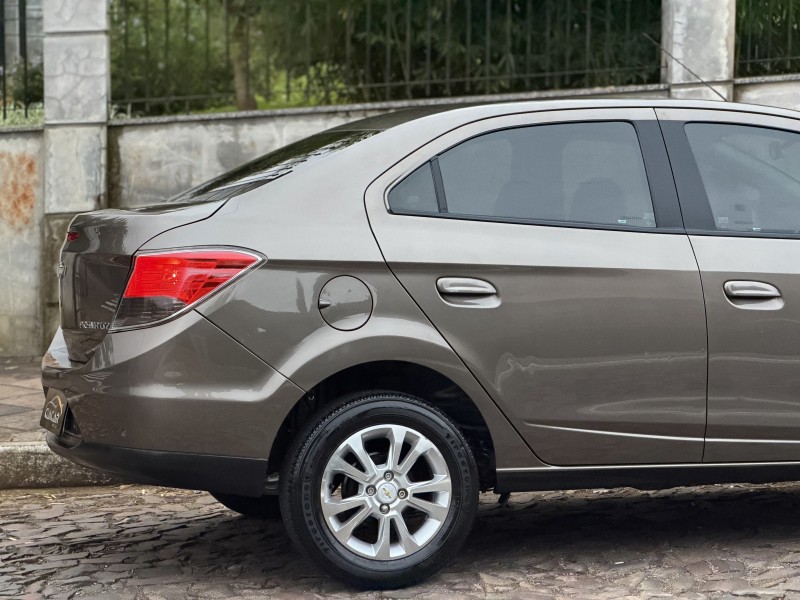 PRISMA 1.4 MPFI LTZ 8V FLEX 4P MANUAL - 2013 - DOIS IRMãOS