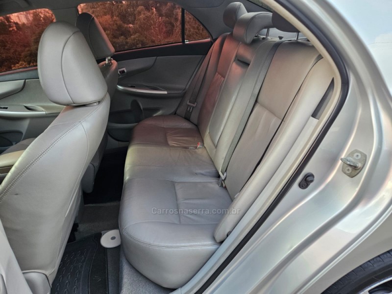 COROLLA 2.0 XEI 16V FLEX 4P AUTOMÁTICO - 2013 - VERANóPOLIS