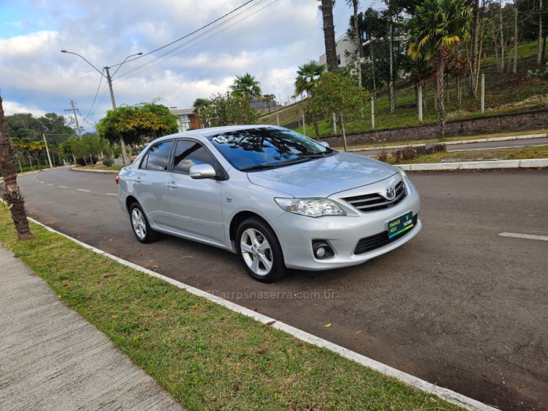 COROLLA 2.0 XEI 16V FLEX 4P AUTOMÁTICO - 2013 - VERANóPOLIS