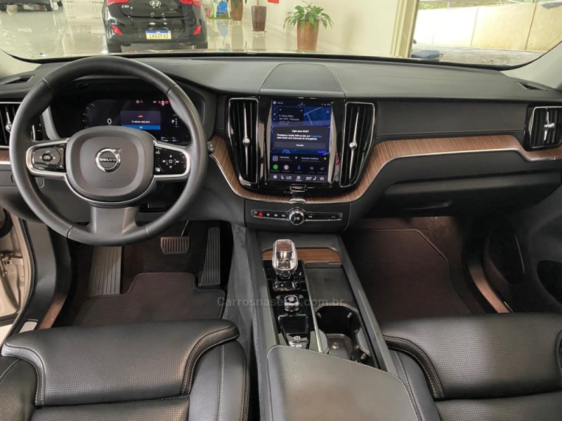 XC60 2.0 T8 ULTIMATE AWD HIBRIDO 4P AUTOMÁTICO - 2023 - LAJEADO