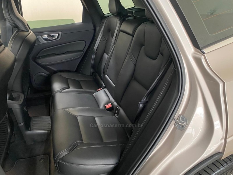 XC60 2.0 T8 ULTIMATE AWD HIBRIDO 4P AUTOMÁTICO - 2023 - LAJEADO