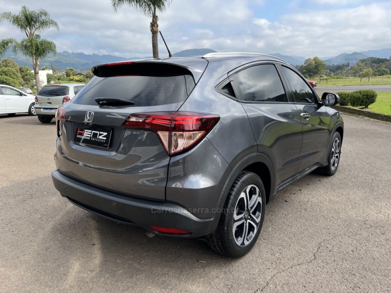 HR-V 1.8 16V FLEX TOURING 4P AUTOMÁTICO - 2018 - BOM PRINCíPIO