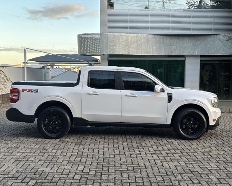 MAVERICK 2.0 LARIAT FX4 ECOBOOST AUTOMÁTICO - 2023 - TAQUARA