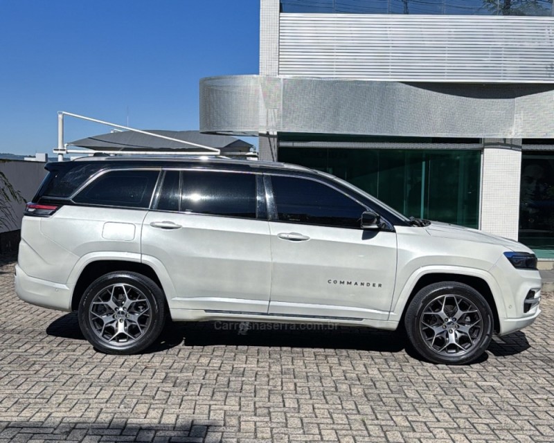 COMMANDER 2.0 OVERLAND TD380 4X4 TURBO DIESEL 4P AUTOMÁTICO - 2022 - TAQUARA