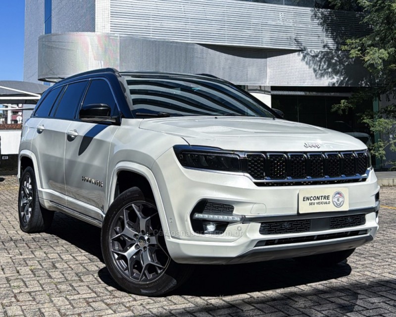 COMMANDER 2.0 OVERLAND TD380 4X4 TURBO DIESEL 4P AUTOMÁTICO - 2022 - TAQUARA