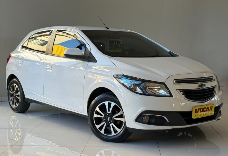 ONIX 1.4 MPFI LTZ 8V FLEX 4P MANUAL - 2013 - VACARIA