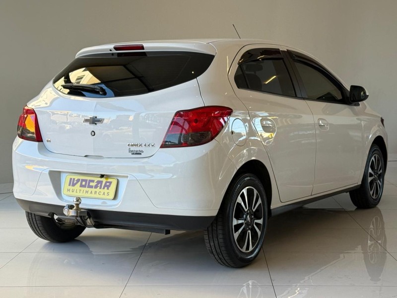ONIX 1.4 MPFI LTZ 8V FLEX 4P MANUAL - 2013 - VACARIA