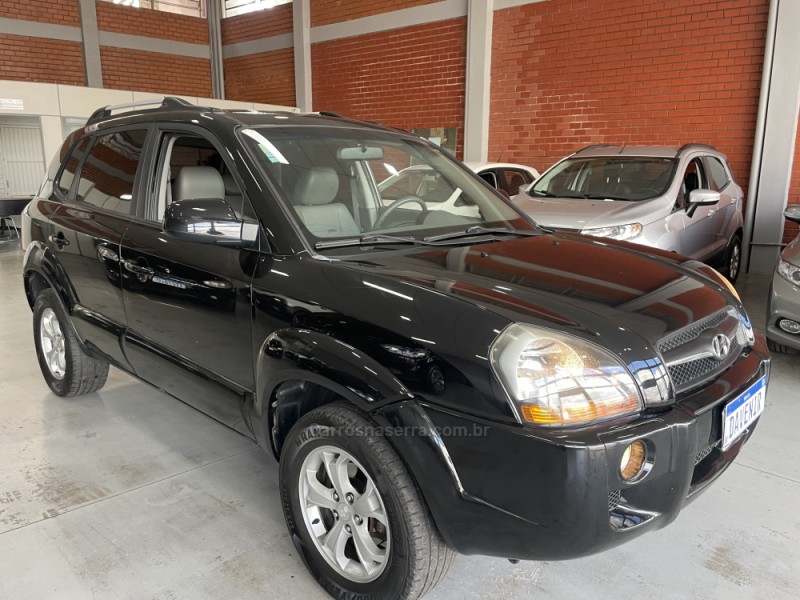 TUCSON 2.0 MPFI GLS 16V 143CV 2WD GASOLINA 4P AUTOMÁTICO