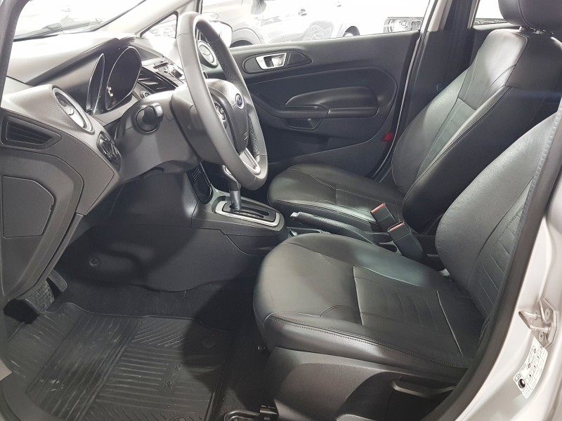 FIESTA 1.6 TITANIUM HATCH 16V FLEX 4P AUTOMÁTICO - 2016 - CAXIAS DO SUL