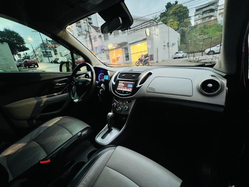 TRACKER 1.8 MPFI LTZ 4X2 16V FLEX 4P AUTOMÁTICO - 2014 - CAXIAS DO SUL