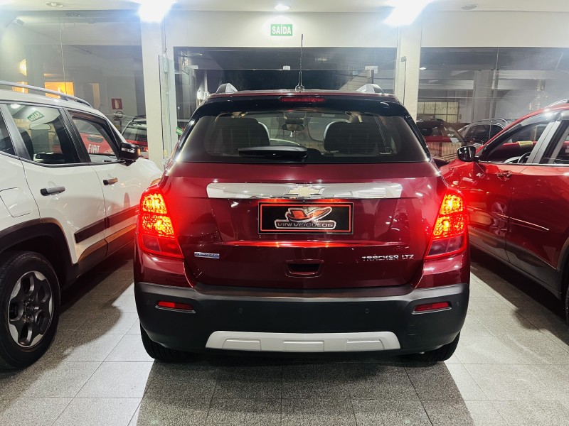 TRACKER 1.8 MPFI LTZ 4X2 16V FLEX 4P AUTOMÁTICO - 2014 - CAXIAS DO SUL