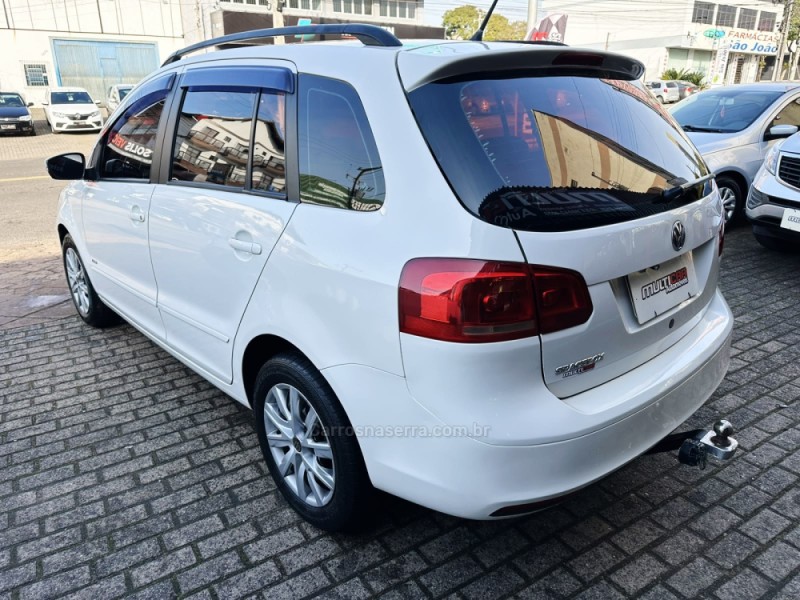 SPACEFOX 1.6 MI TREND 8V FLEX 4P MANUAL - 2012 - CAMPO BOM
