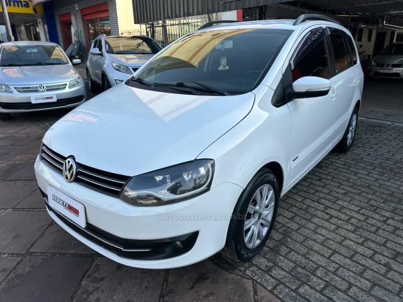 SPACEFOX 1.6 MI TREND 8V FLEX 4P MANUAL - 2012 - CAMPO BOM