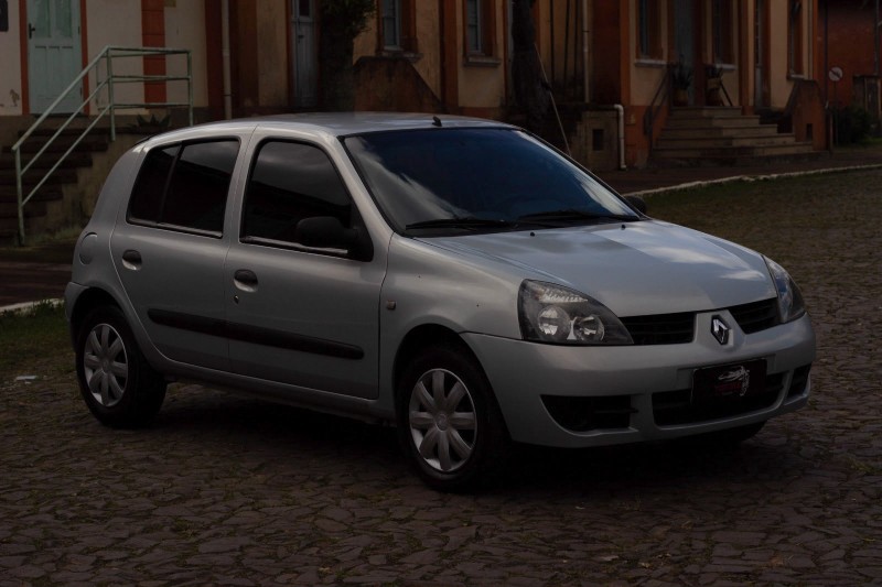 CLIO 1.6 AUTHENTIQUE 16V FLEX 4P MANUAL - 2008 - SãO SEBASTIãO DO CAí