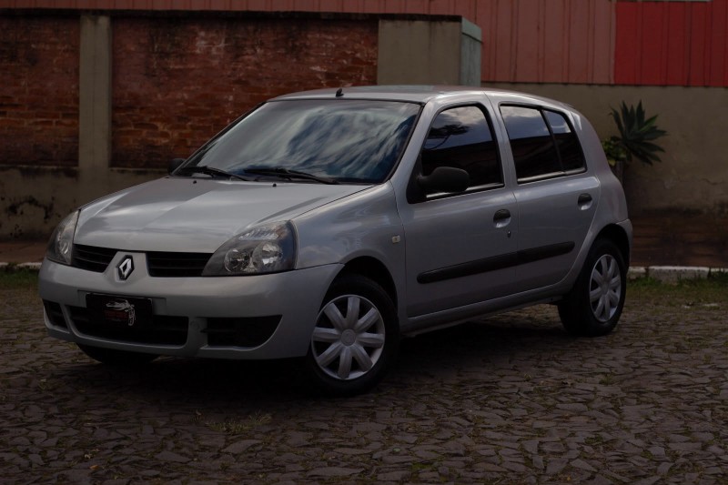CLIO 1.6 AUTHENTIQUE 16V FLEX 4P MANUAL - 2008 - SãO SEBASTIãO DO CAí