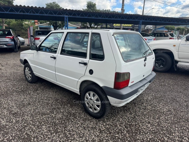 UNO 1.0 MPI MILLE FIRE ECONOMY 8V FLEX 4P MANUAL - 2009 - IGREJINHA