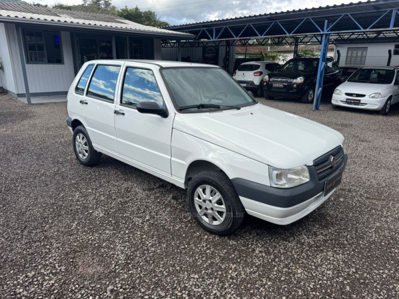 UNO 1.0 MPI MILLE FIRE ECONOMY 8V FLEX 4P MANUAL - 2009 - IGREJINHA