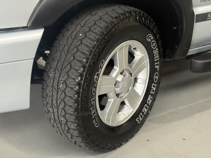 S10 2.4 ADVANTAGE 4X2 CD 8V FLEX 4P MANUAL - 2010 - CAXIAS DO SUL