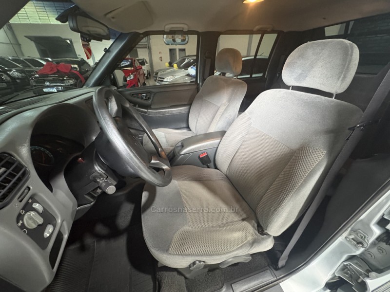 S10 2.4 ADVANTAGE 4X2 CD 8V FLEX 4P MANUAL - 2010 - CAXIAS DO SUL
