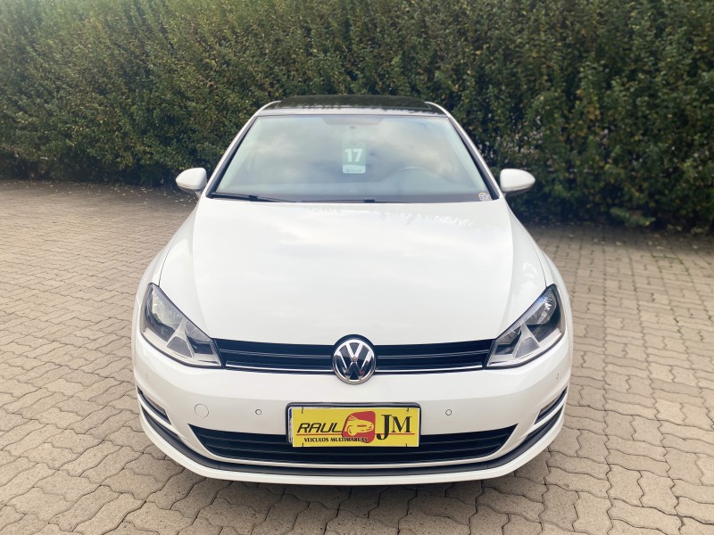 GOLF 1.0 TSI COMFORTLINE 12V TOTAL FLEX 4P MANUAL - 2017 - CAXIAS DO SUL