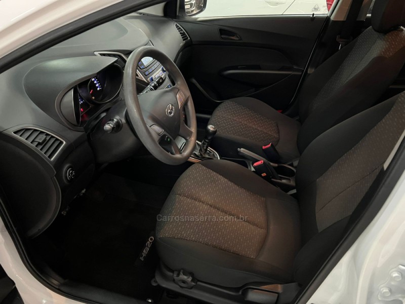 HB20 1.0 COMFORT PLUS 12V FLEX 4P MANUAL - 2016 - CAXIAS DO SUL