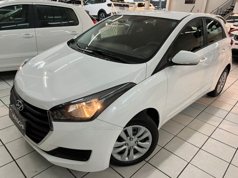HB20 1.0 COMFORT PLUS 12V FLEX 4P MANUAL
