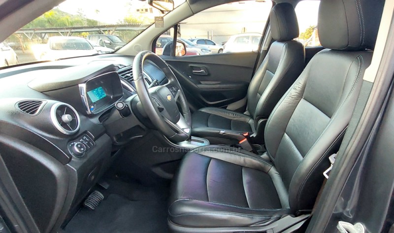 TRACKER 1.8 MPFI LTZ 4X2 16V FLEX 4P AUTOMÁTICO - 2014 - SALVADOR DO SUL