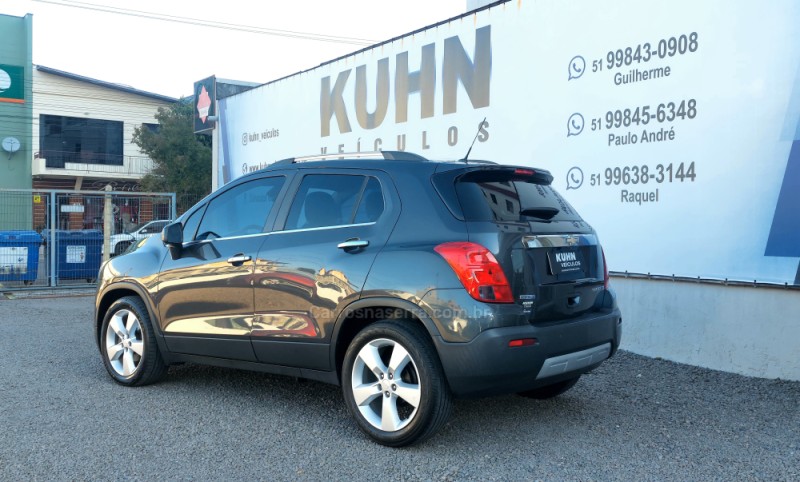 TRACKER 1.8 MPFI LTZ 4X2 16V FLEX 4P AUTOMÁTICO - 2014 - SALVADOR DO SUL