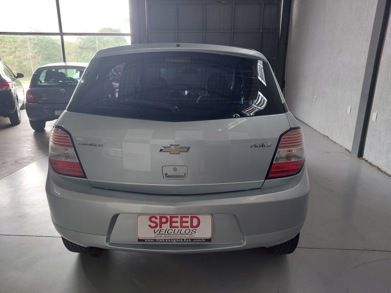 AGILE 1.4 MPFI LTZ 8V FLEX 4P MANUAL - 2012 - SãO SEBASTIãO DO CAí