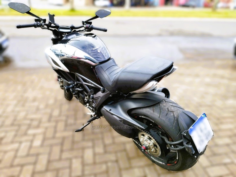 DIAVEL CROMO  - 2013 - NOVO HAMBURGO