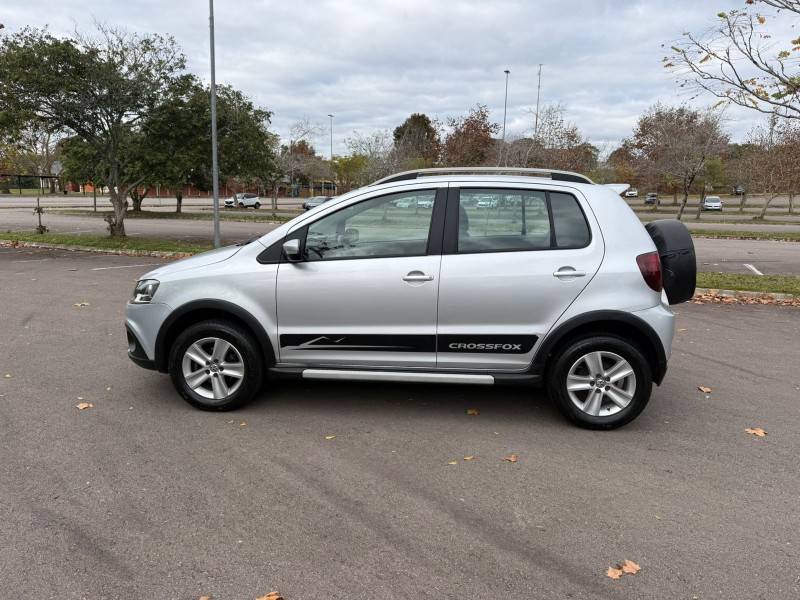 CROSSFOX 1.6 MI FLEX 8V 4P MANUAL - 2011 - BENTO GONçALVES