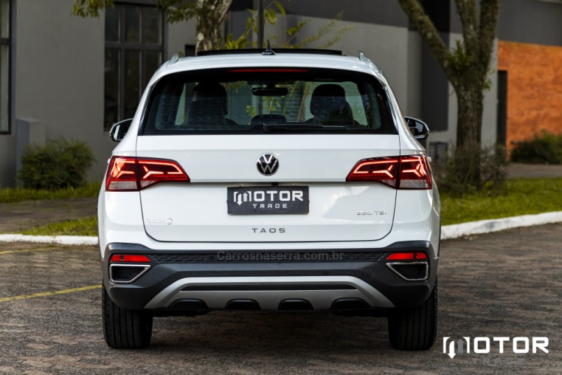 TAOS 1.4 16V HIGHLINE TSI FLEX 4P AUTOMÁTICO - 2022 - PORTO ALEGRE