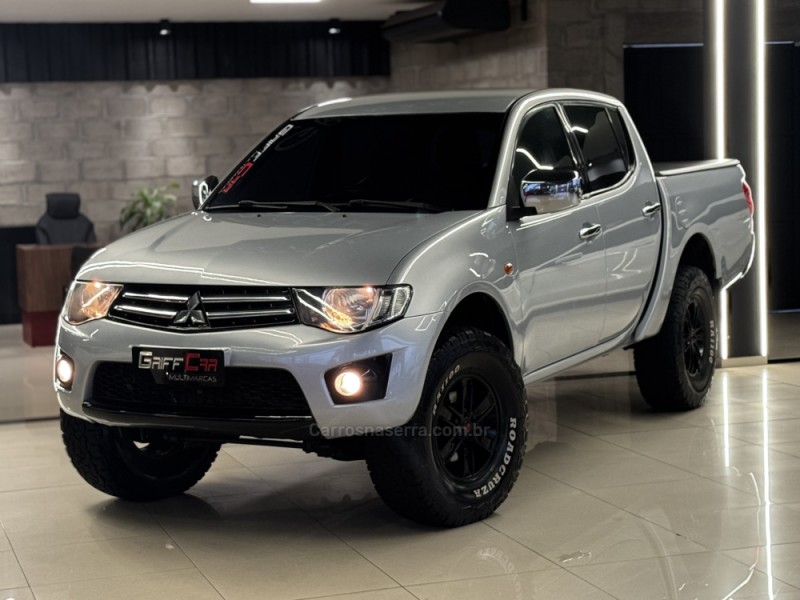 L200 TRITON 3.2 HPE 4X4 CD 16V TURBO INTERCOOLER DIESEL 4P MANUAL - 2012 - DOIS IRMãOS