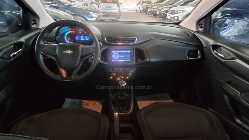 ONIX 1.4 MPFI LT 8V FLEX 4P MANUAL - 2014 - CAXIAS DO SUL