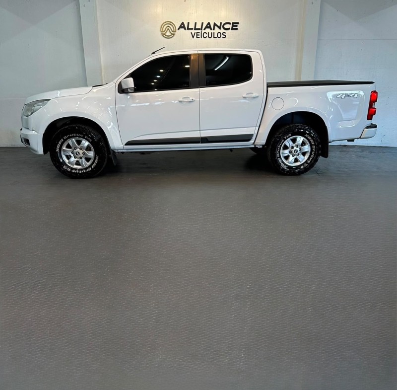S10 2.8 LT 4X4 CD 16V TURBO DIESEL 4P AUTOMÁTICO - 2013 - CAXIAS DO SUL