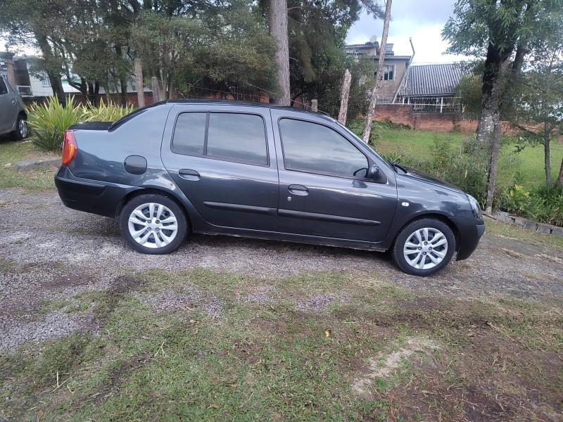 CLIO 1.0 PRIVILÉGE 16V GASOLINA 4P MANUAL - 2003 - CAXIAS DO SUL
